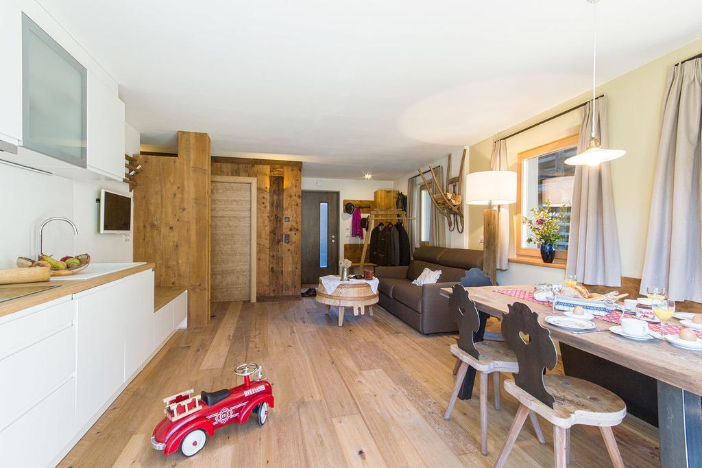 Chalet Da Mont Apartamento Selva di Val Gardena Exterior foto